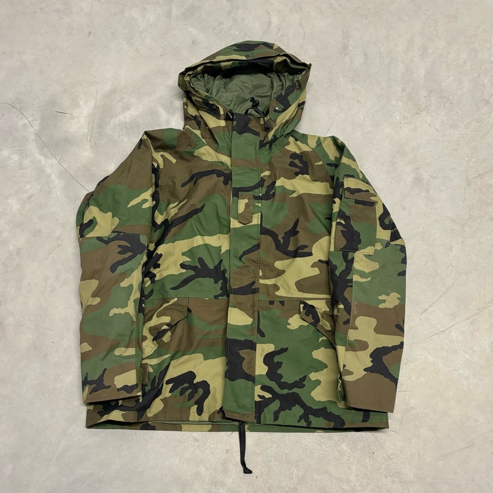 Vintage 90s US Military Camo GoreTex Hooded Parka Jacket Mens Size XL
